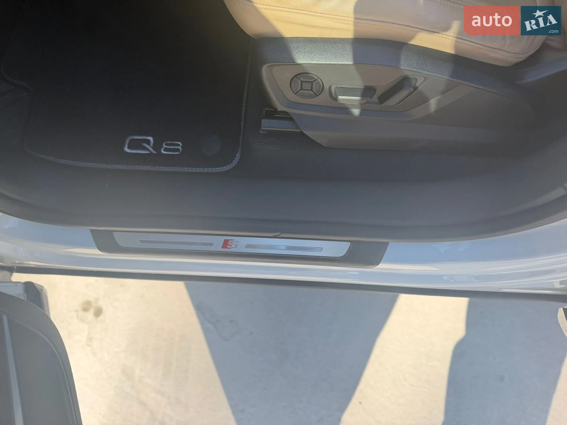 2020 Audi Q8 - мініатюра 14