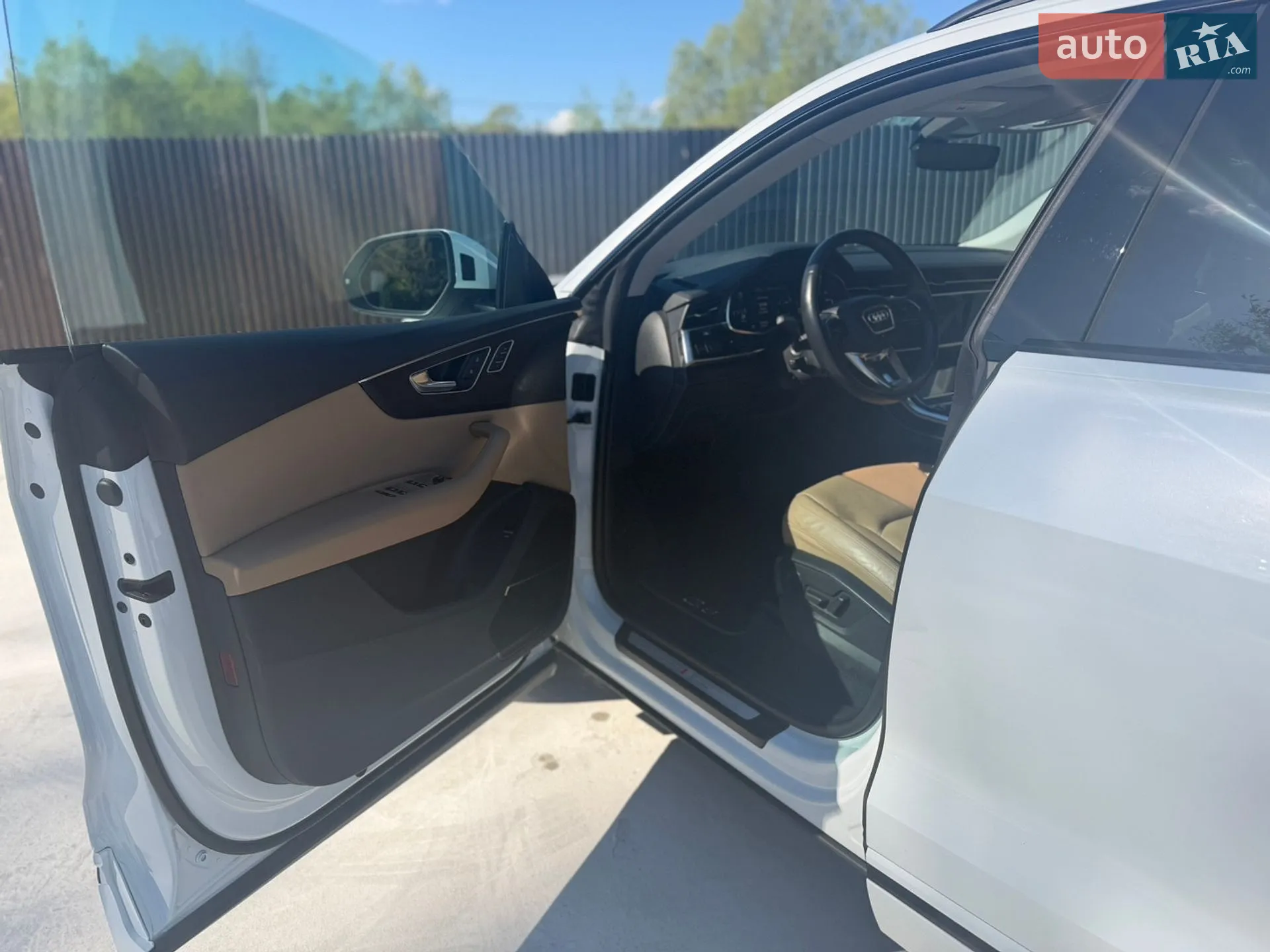 2020 Audi Q8 - мініатюра 22