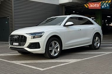 Внедорожник / Кроссовер Audi Q8 2018 в Киеве