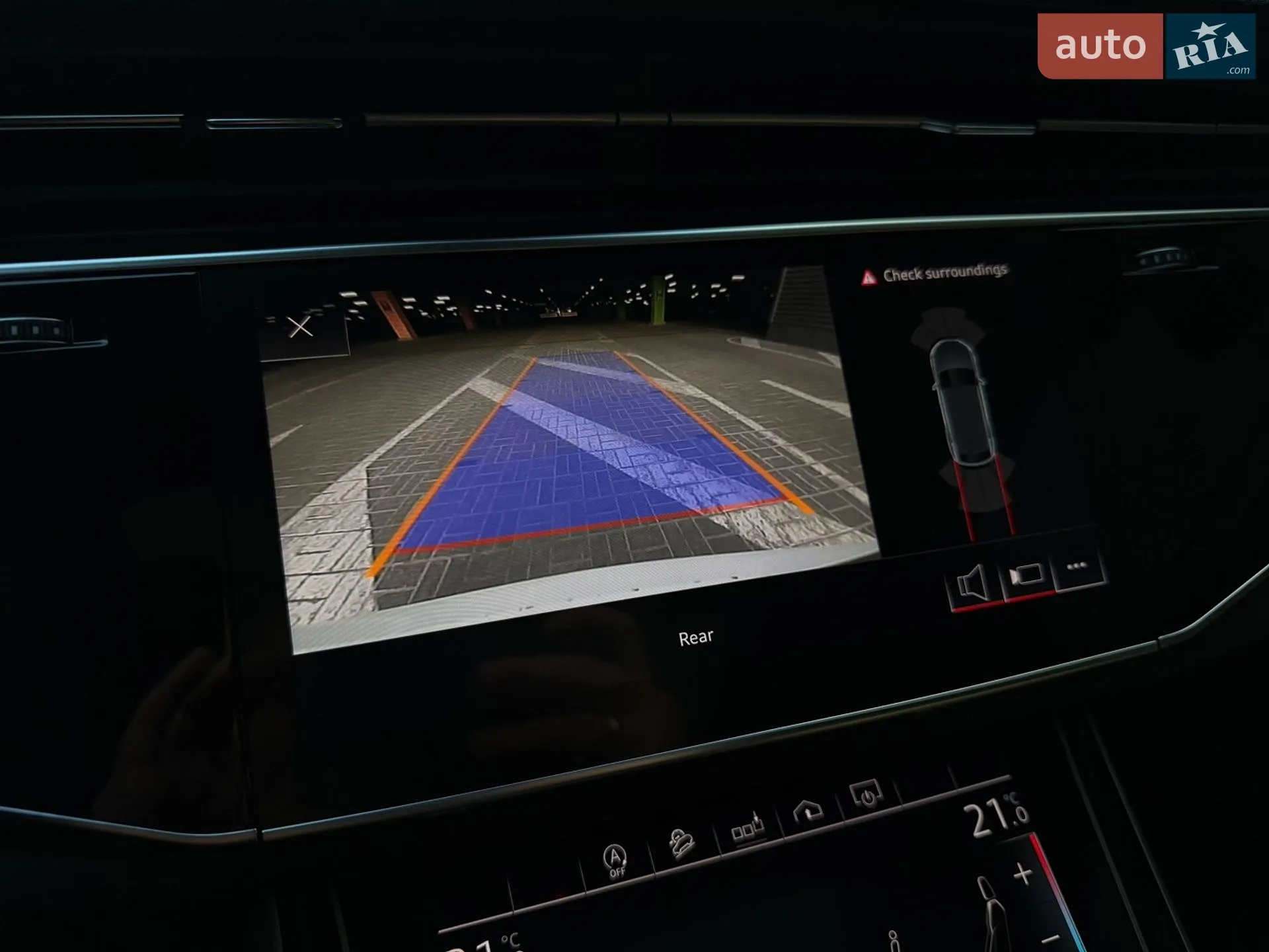 2018 Audi Q8 - мініатюра 18