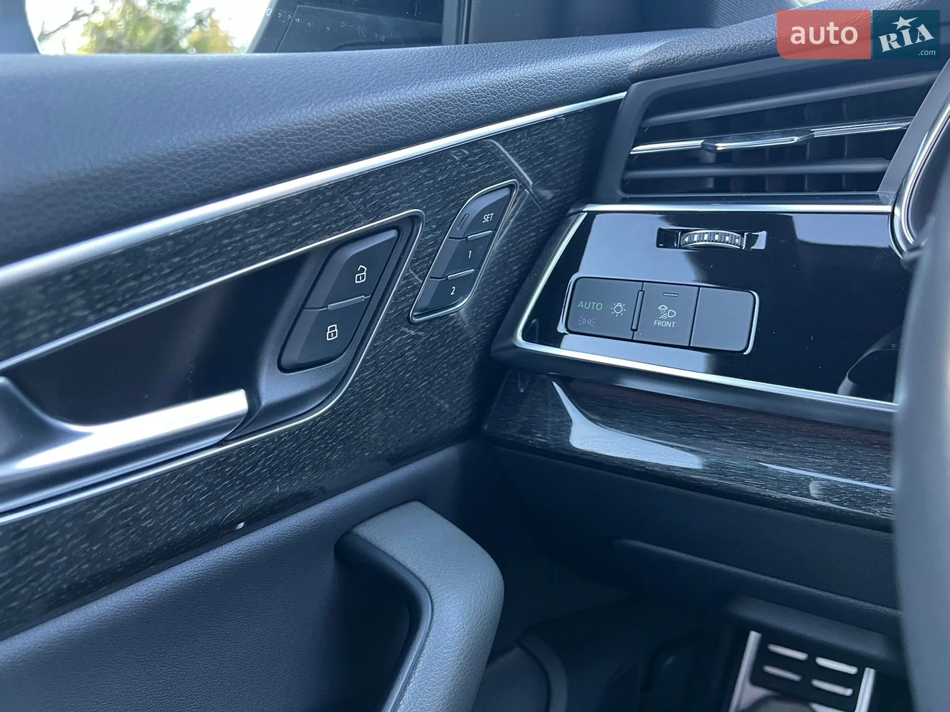 2019 Audi Q8 - мініатюра 21
