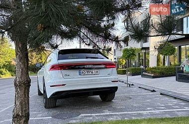 Внедорожник / Кроссовер Audi Q8 2018 в Ужгороде
