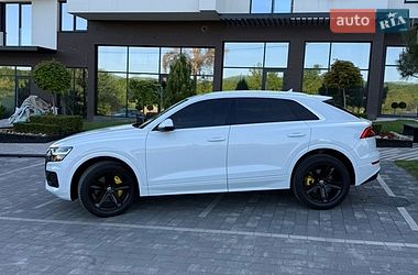 Внедорожник / Кроссовер Audi Q8 2018 в Ужгороде