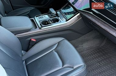 Внедорожник / Кроссовер Audi Q8 2018 в Ужгороде