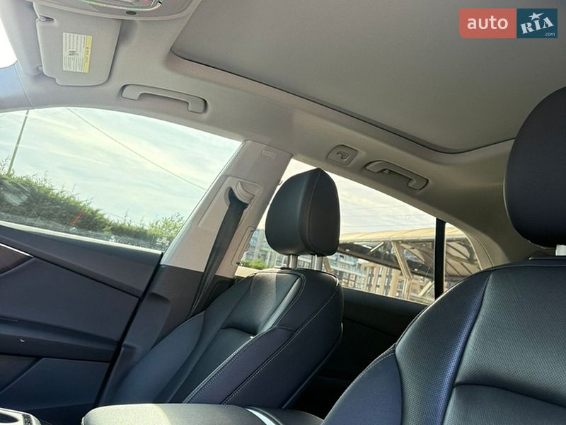 Внедорожник / Кроссовер Audi Q8 2018 в Ужгороде