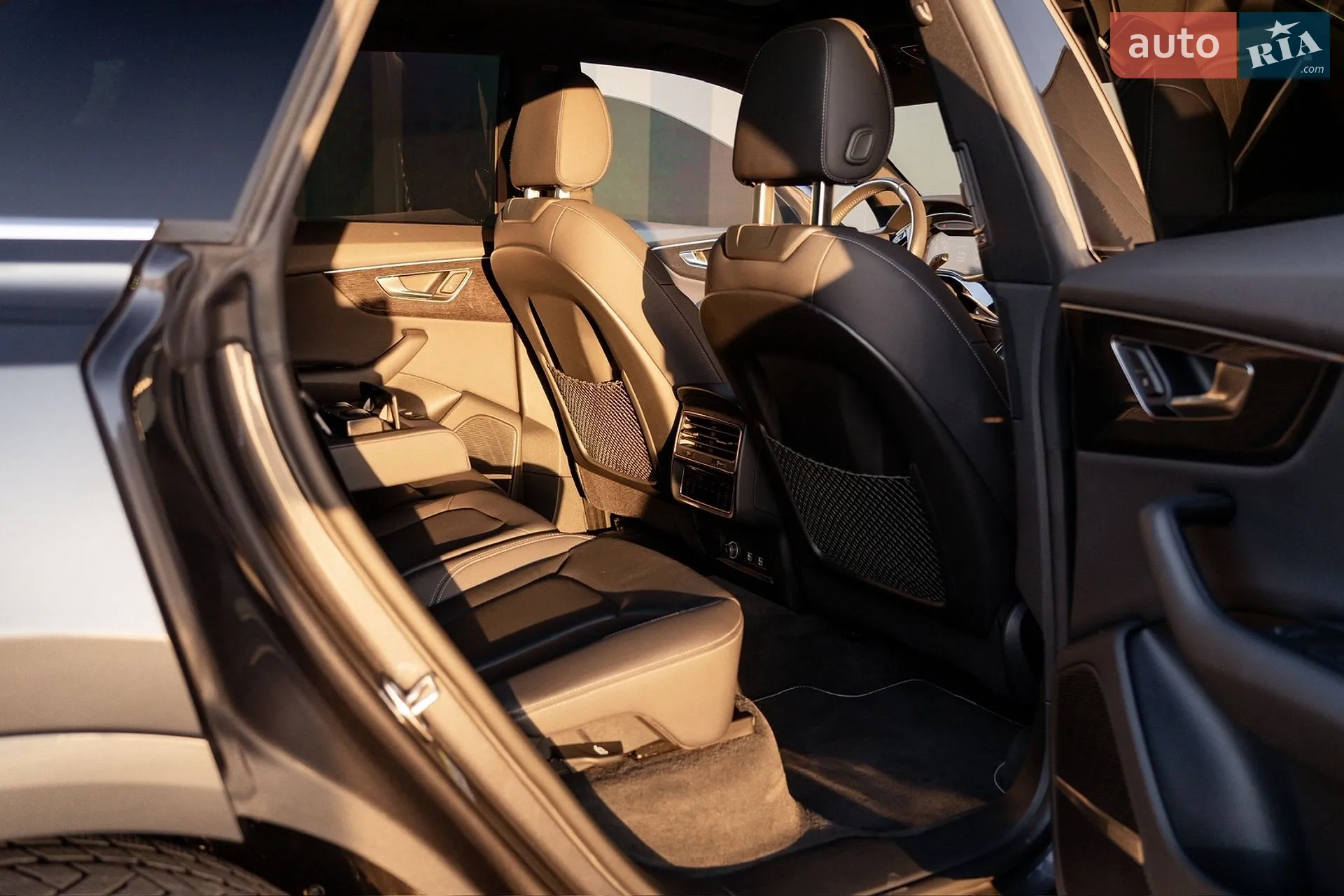 2018 Audi Q8 - мініатюра 70