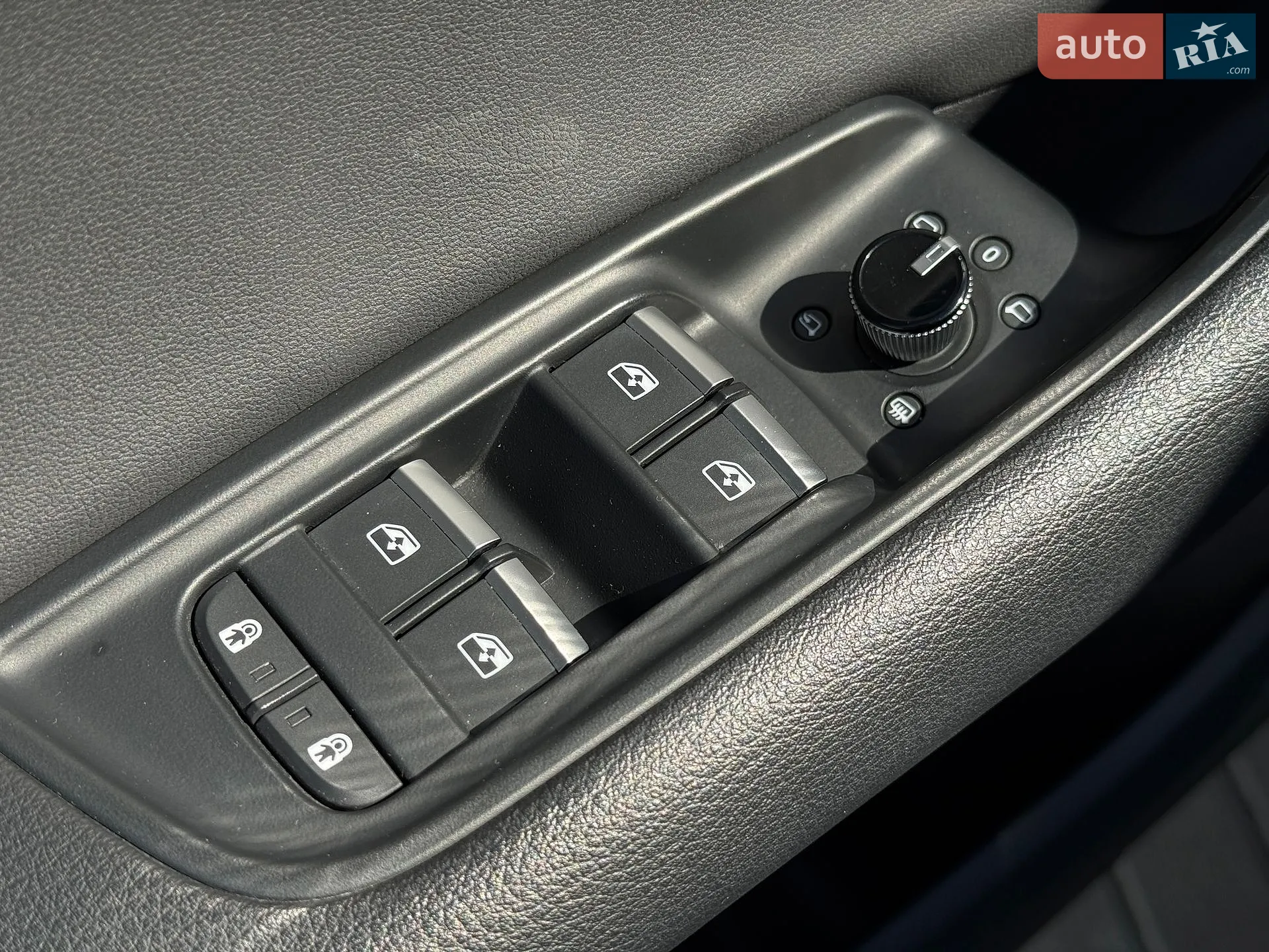 2019 Audi Q8 - мініатюра 34