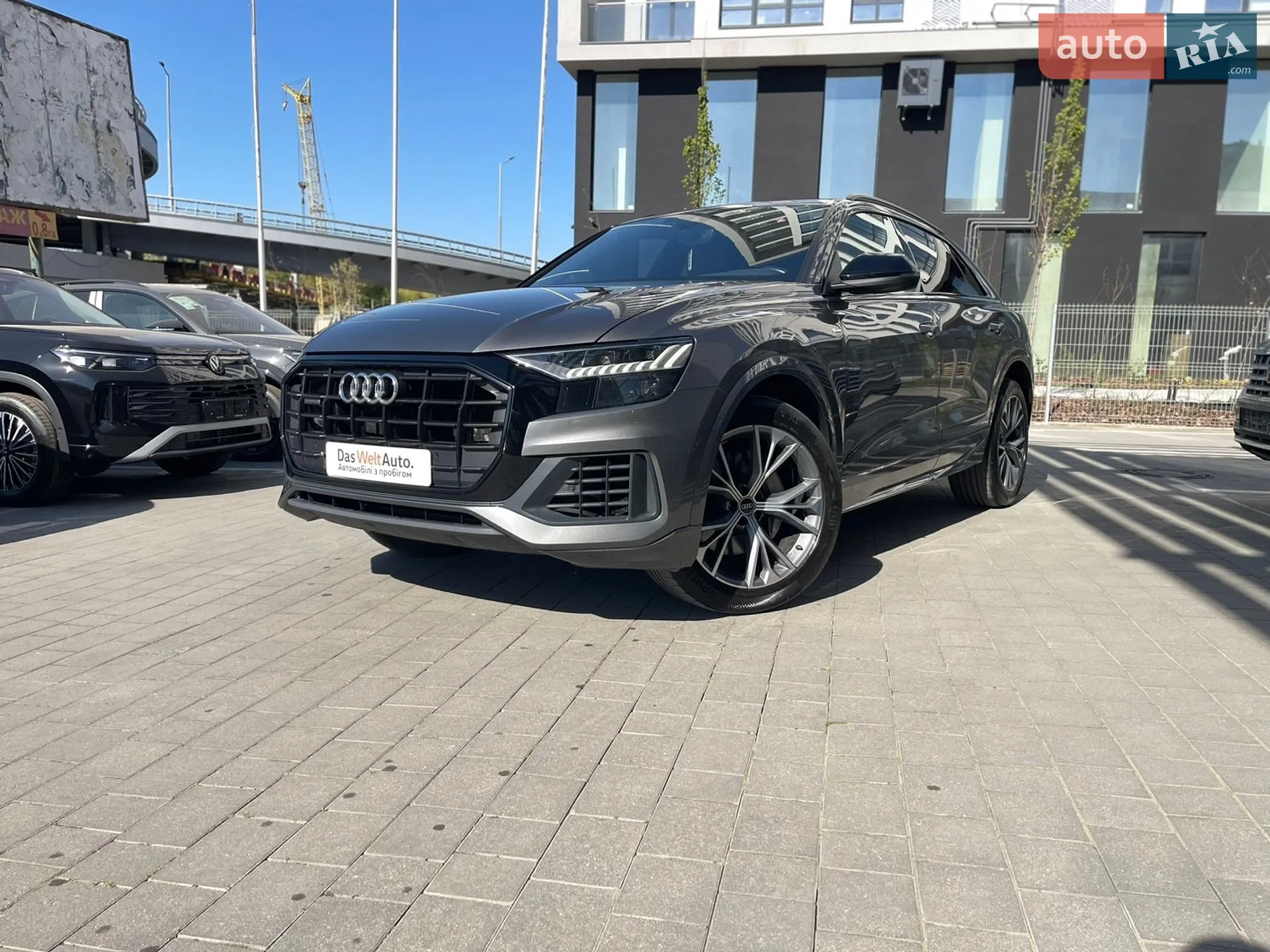2020 Audi Q8 - мініатюра 2