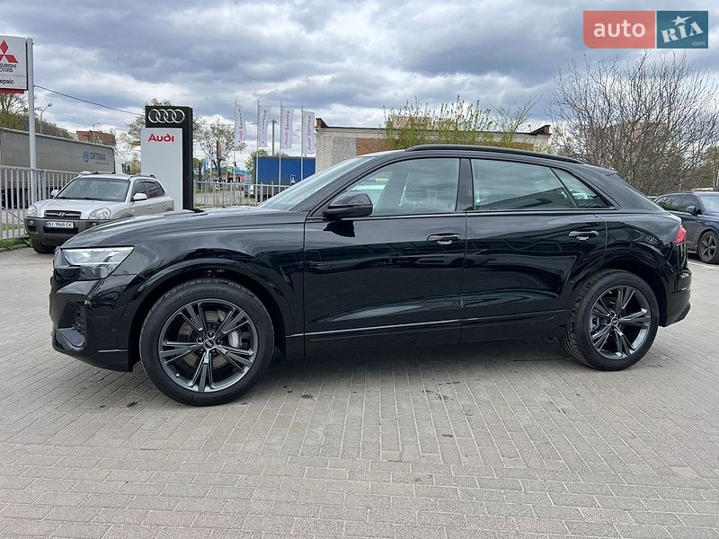 Внедорожник / Кроссовер Audi Q8 2026 в Полтаве