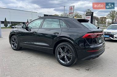 Внедорожник / Кроссовер Audi Q8 2026 в Полтаве