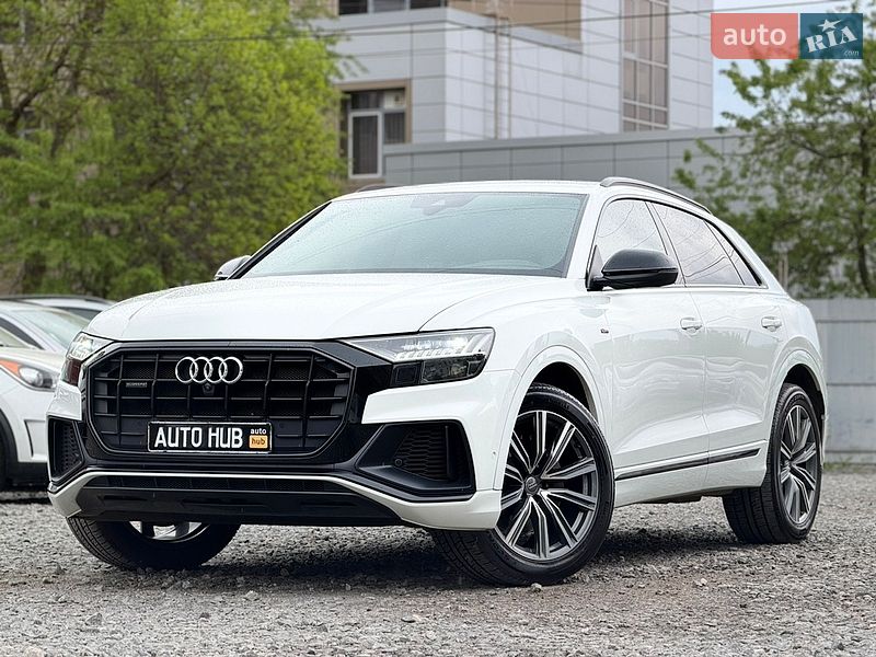 Внедорожник / Кроссовер Audi Q8 2019 в Бердичеве