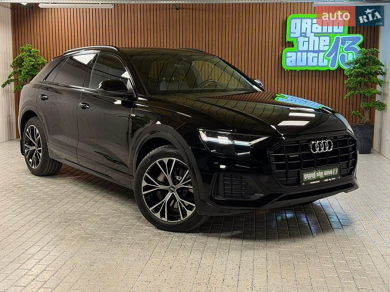 Audi Q8 2020