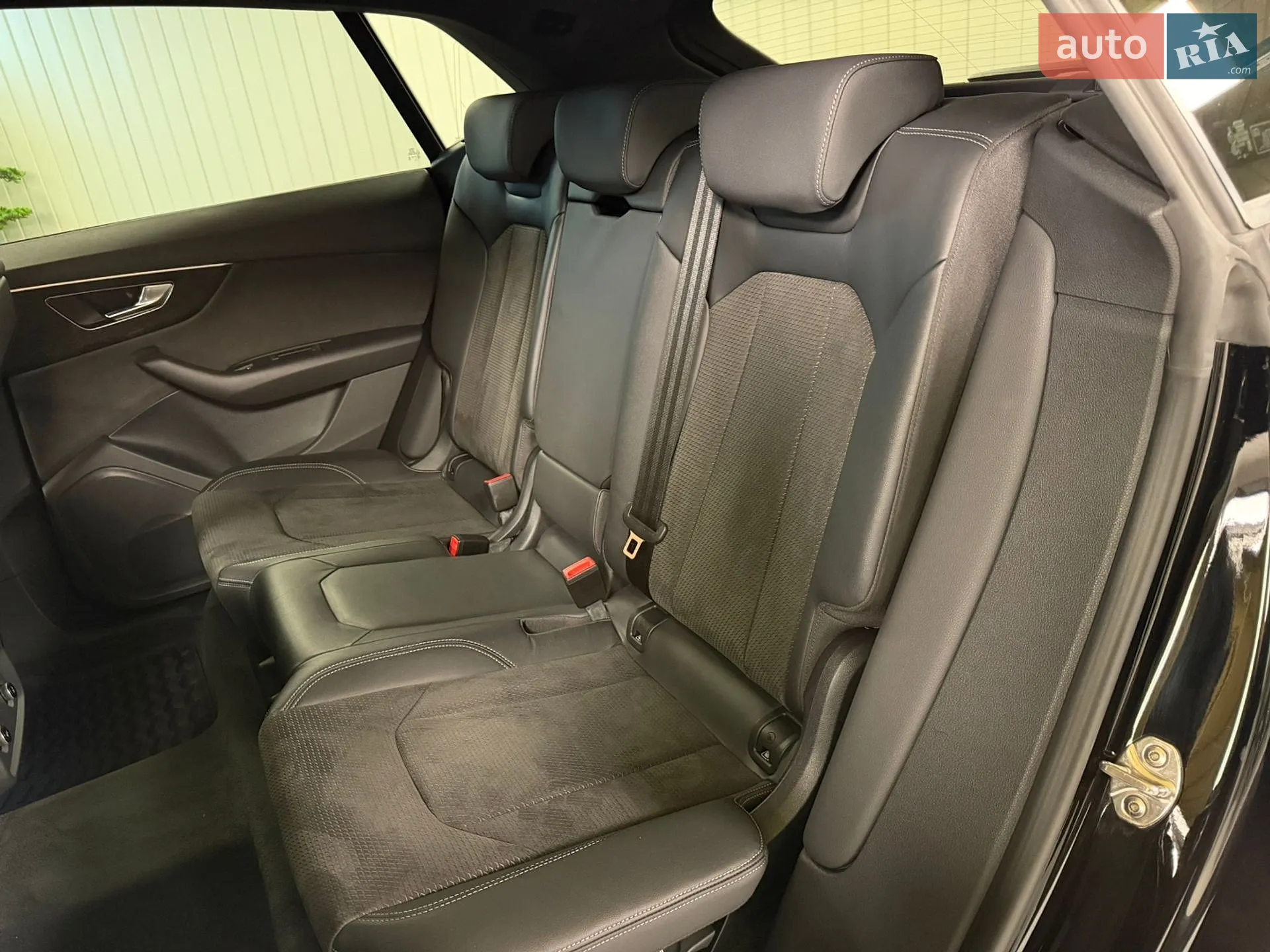 2020 Audi Q8 - мініатюра 33