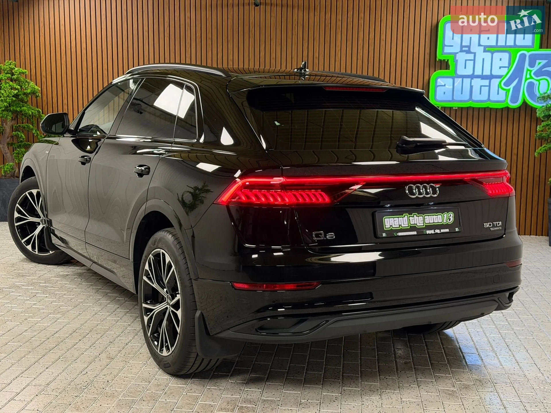 2020 Audi Q8 - мініатюра 44