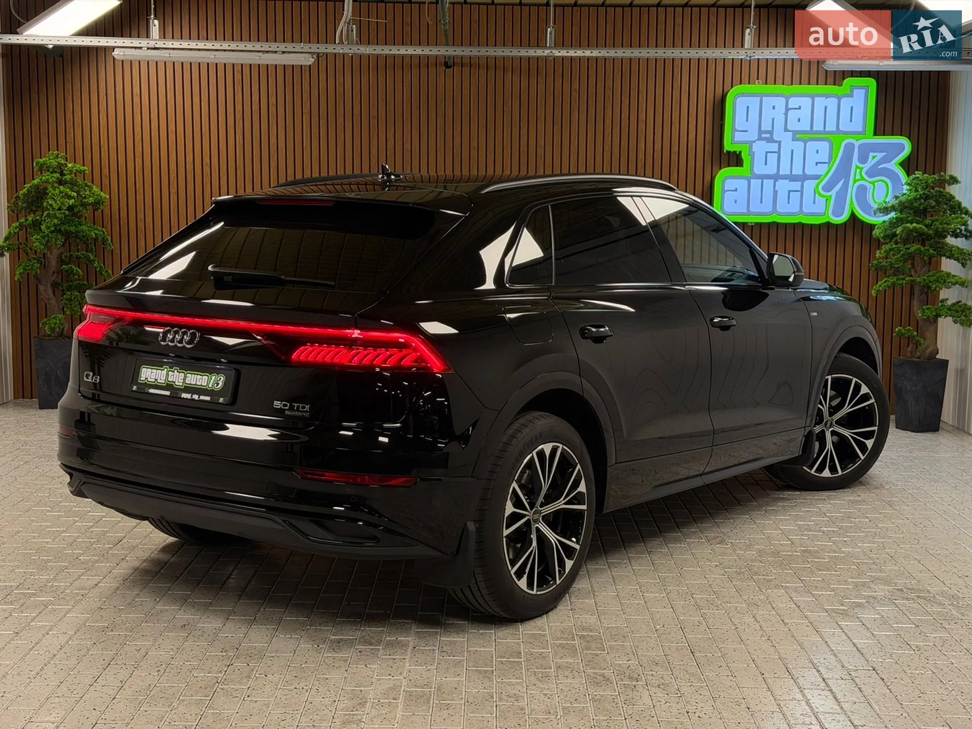 2020 Audi Q8 - мініатюра 52