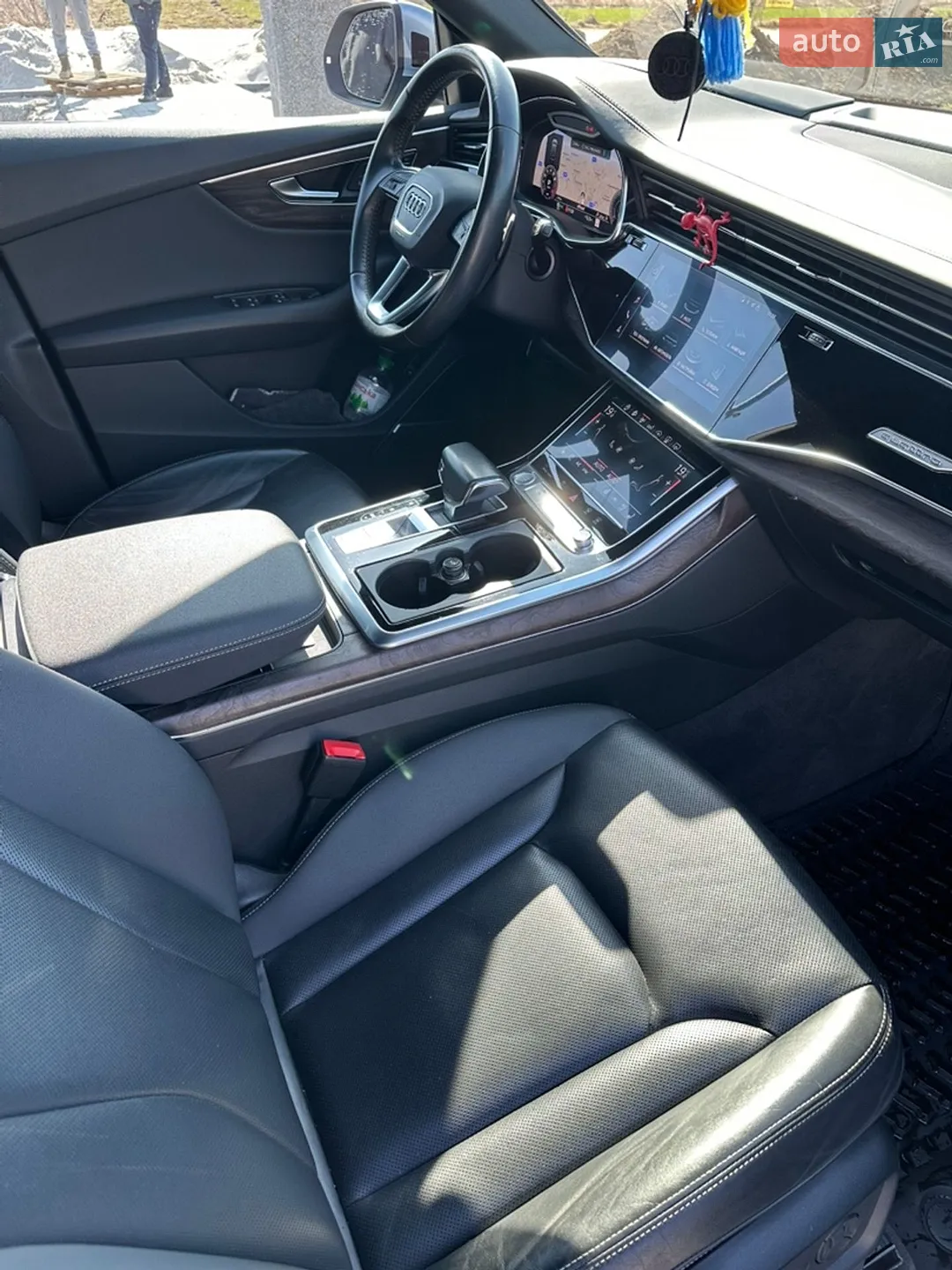 2019 Audi Q8 - мініатюра 14