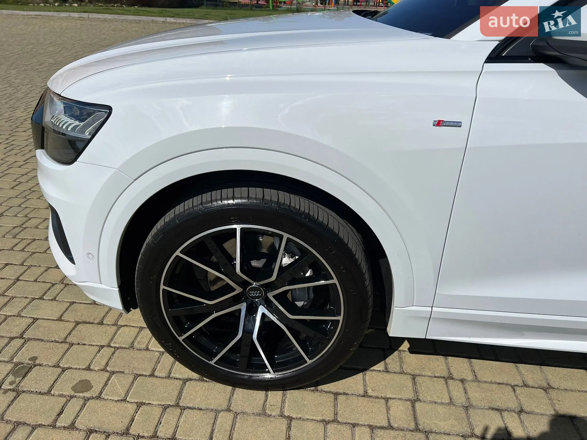 2019 Audi Q8 - мініатюра 14