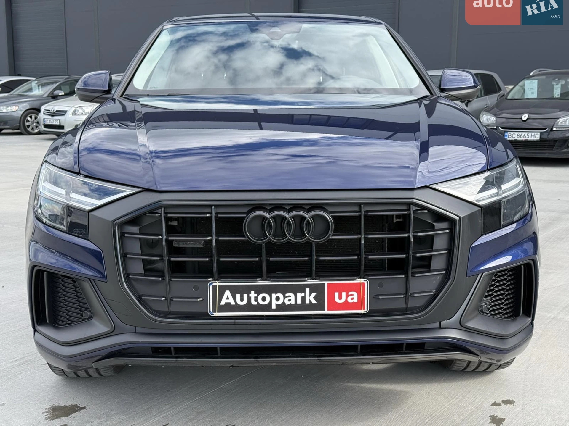 2019 Audi Q8 - мініатюра 2