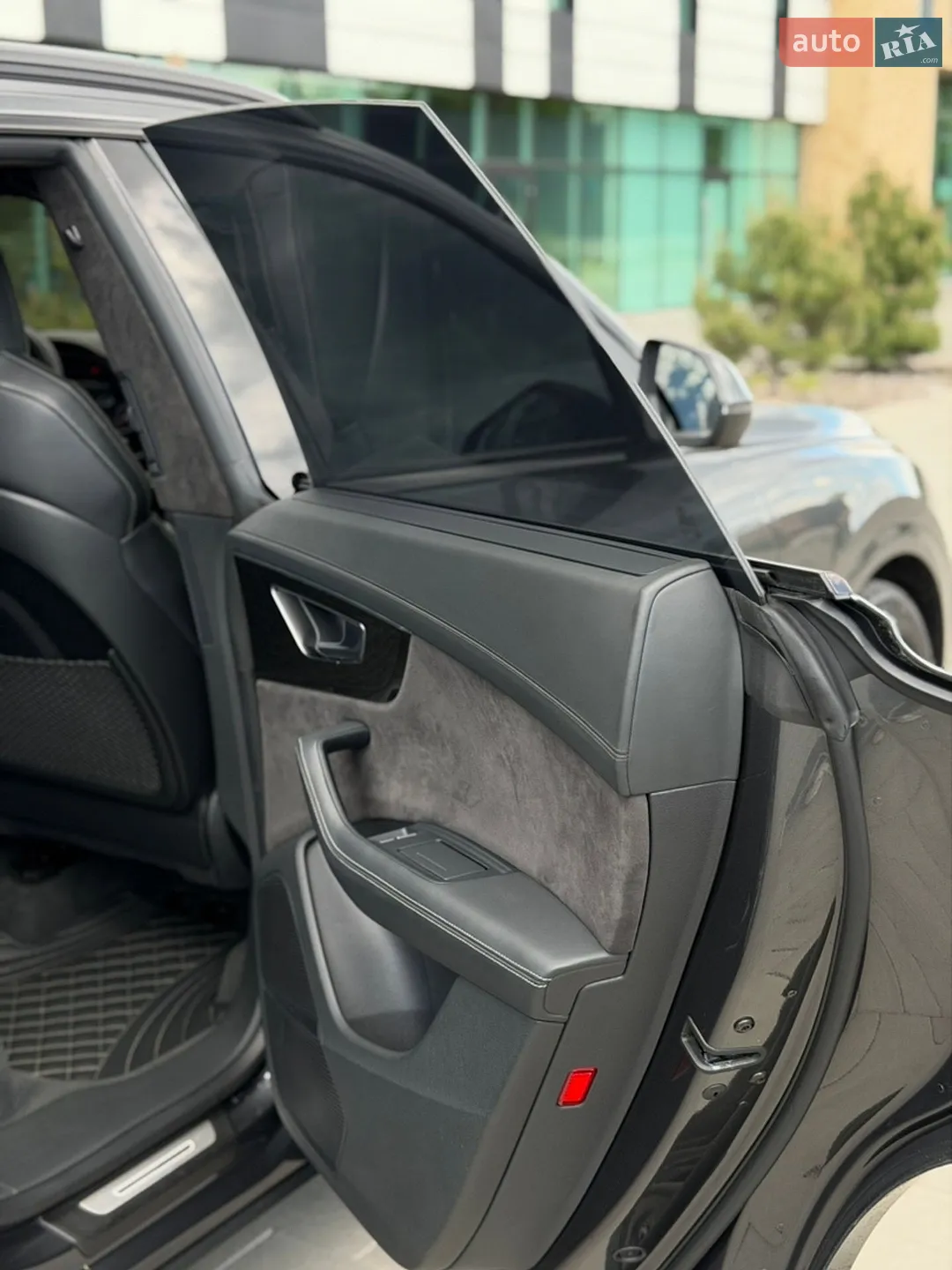 2019 Audi Q8 - мініатюра 32