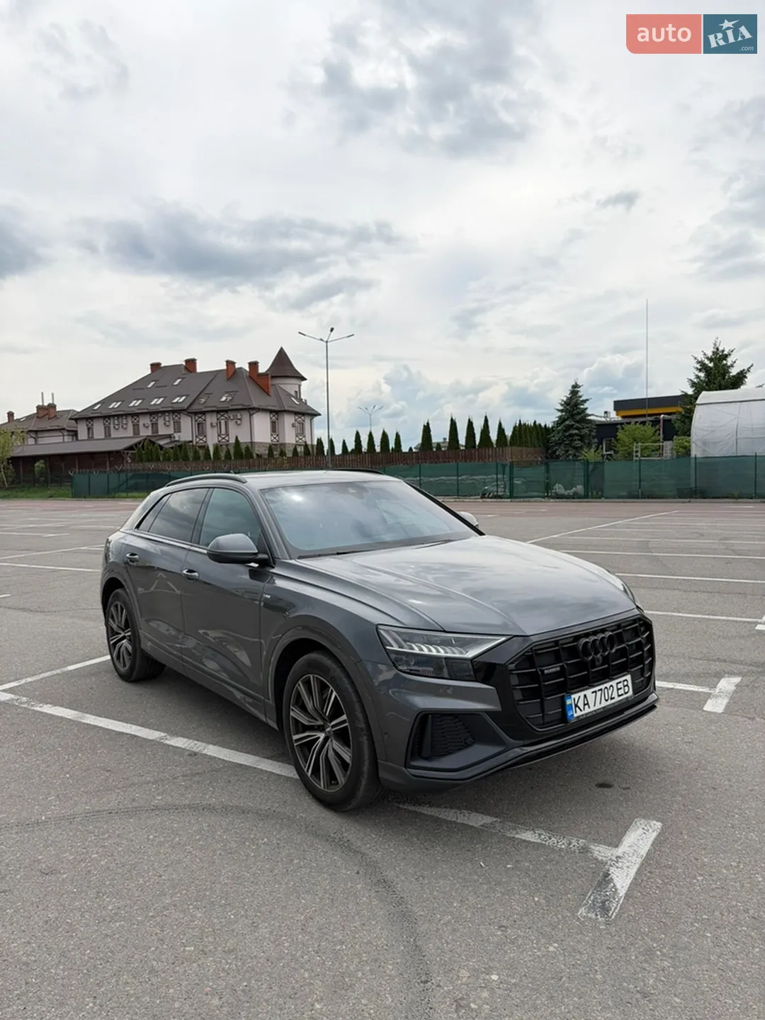 2019 Audi Q8 - мініатюра 2