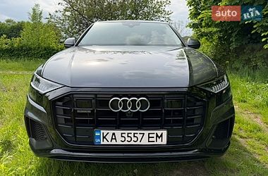 Позашляховик / Кросовер Audi Q8 2020 в Києві