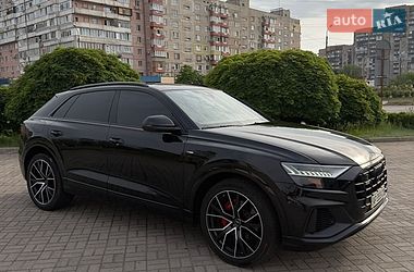 Позашляховик / Кросовер Audi Q8 2022 в Запоріжжі