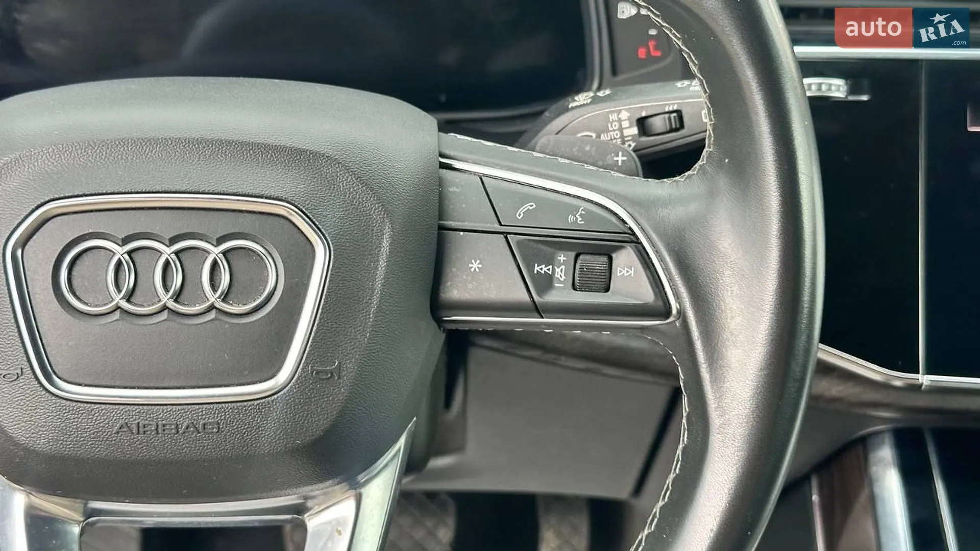 2020 Audi Q8 - мініатюра 27