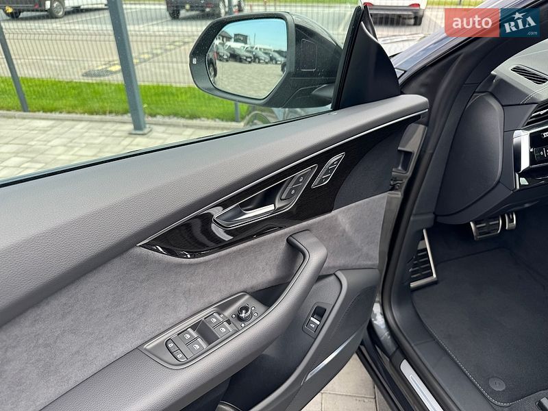 Внедорожник / Кроссовер Audi Q8 2026 в Ровно