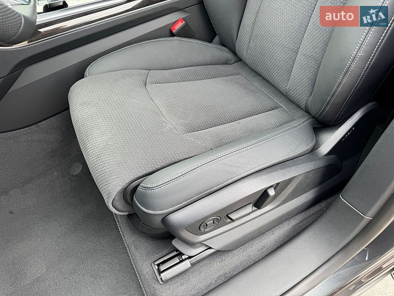 Внедорожник / Кроссовер Audi Q8 2026 в Ровно