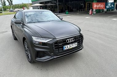 Внедорожник / Кроссовер Audi Q8 2019 в Киеве
