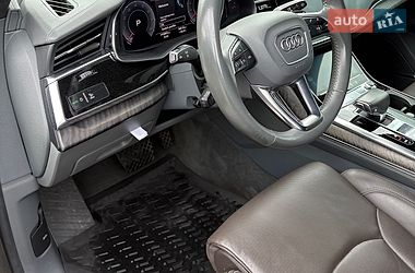Внедорожник / Кроссовер Audi Q8 2019 в Киеве