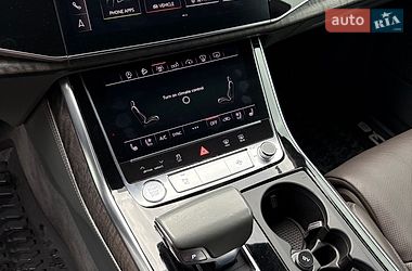 Внедорожник / Кроссовер Audi Q8 2019 в Киеве