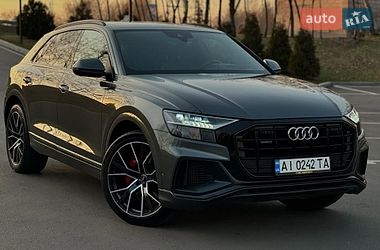 Внедорожник / Кроссовер Audi Q8 2019 в Киеве