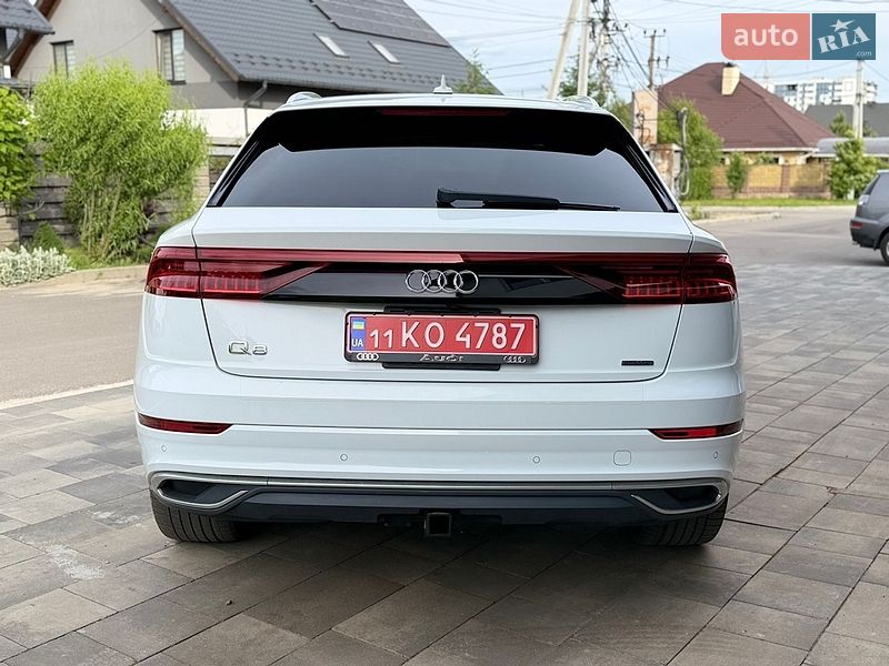 Позашляховик / Кросовер Audi Q8 2019 в Києві