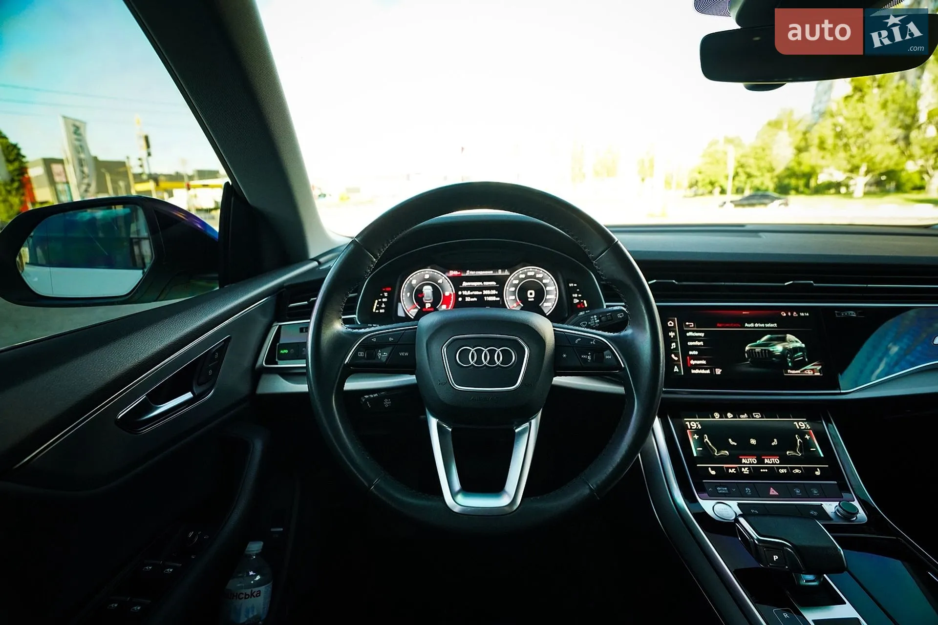 2020 Audi Q8 - мініатюра 26