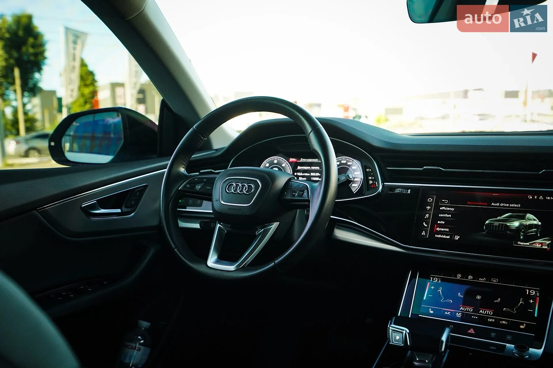 2020 Audi Q8 - мініатюра 28