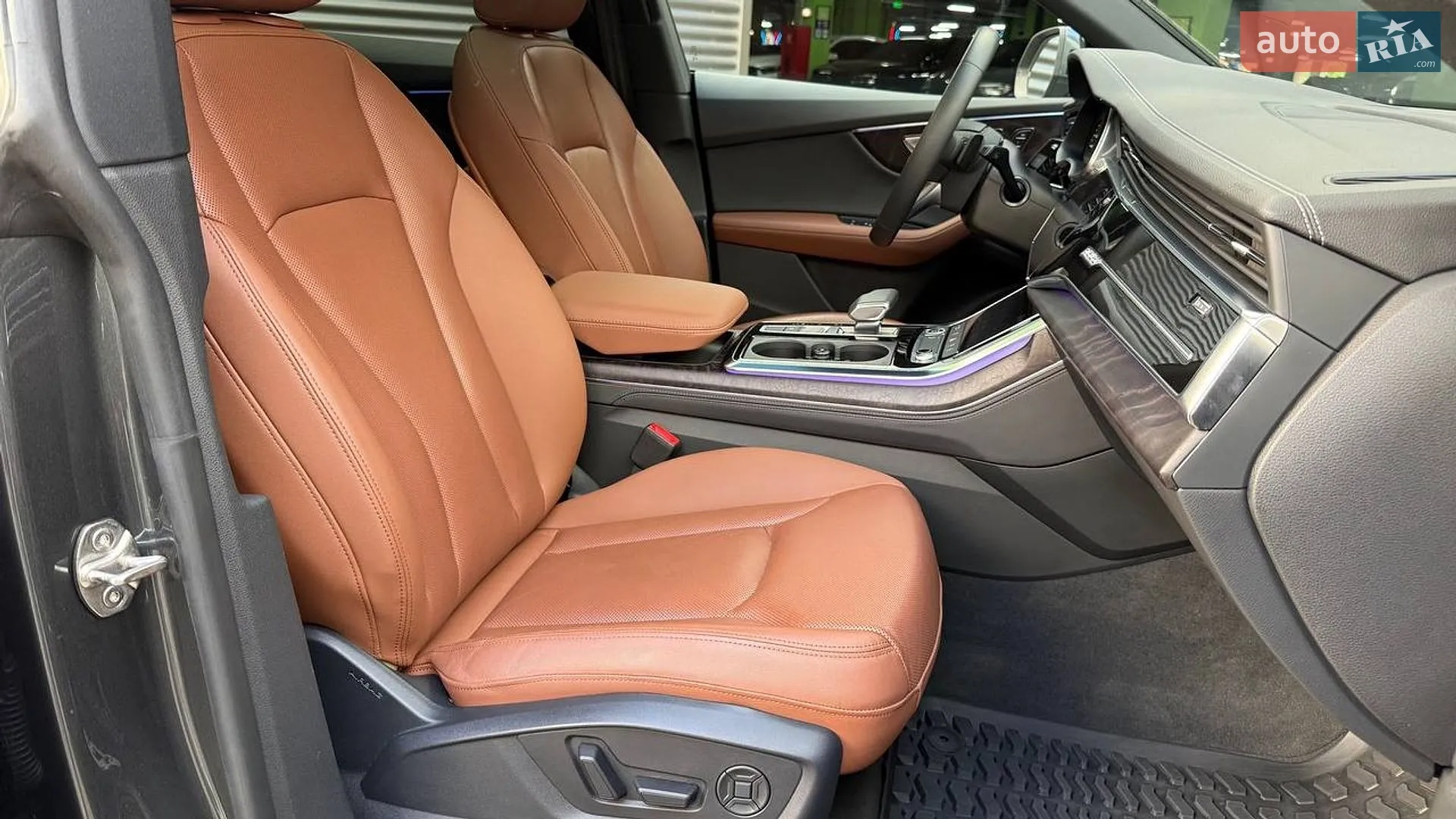 2023 Audi Q8 - мініатюра 15
