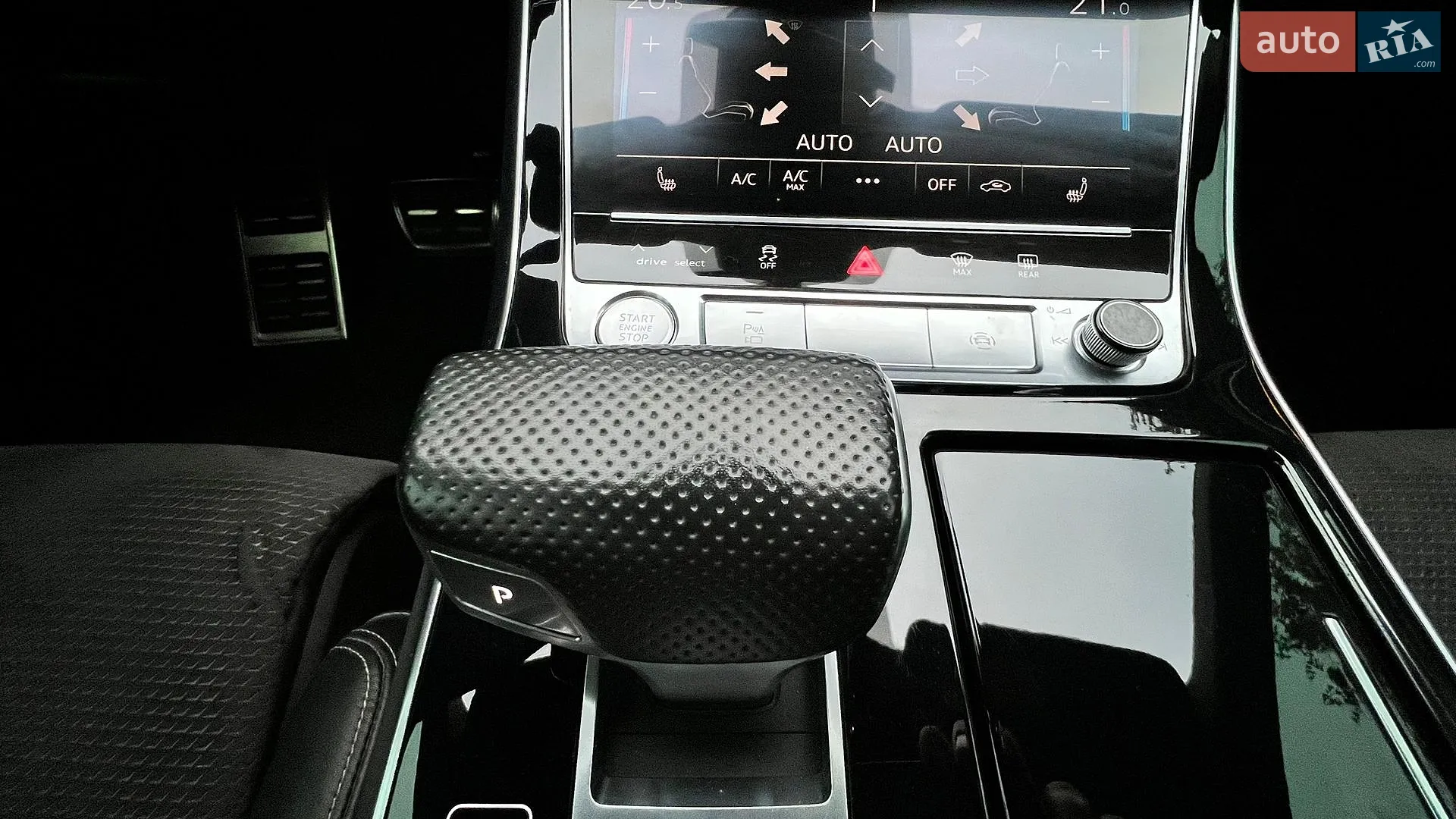 2018 Audi Q8 - мініатюра 31