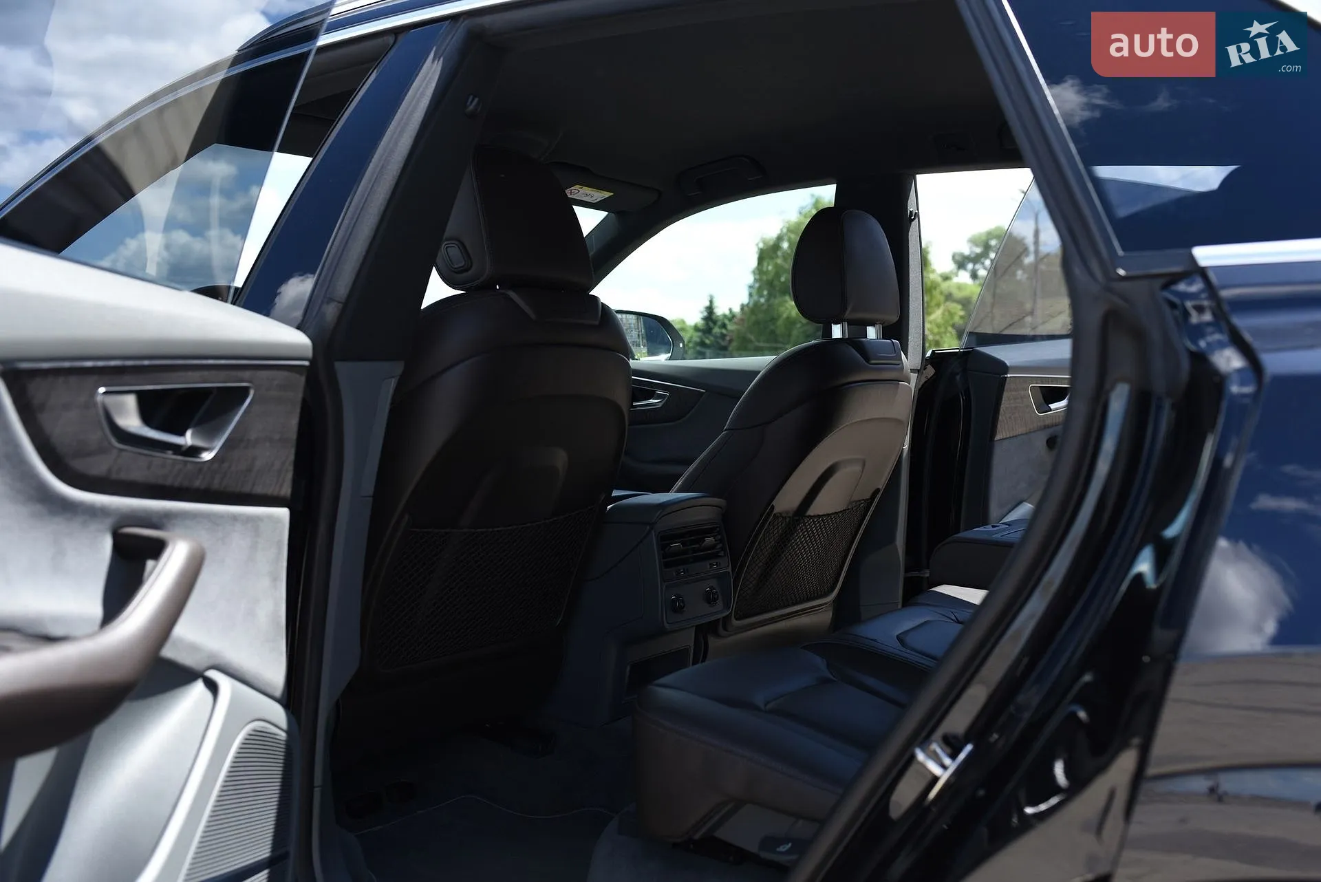 2019 Audi Q8 - мініатюра 33