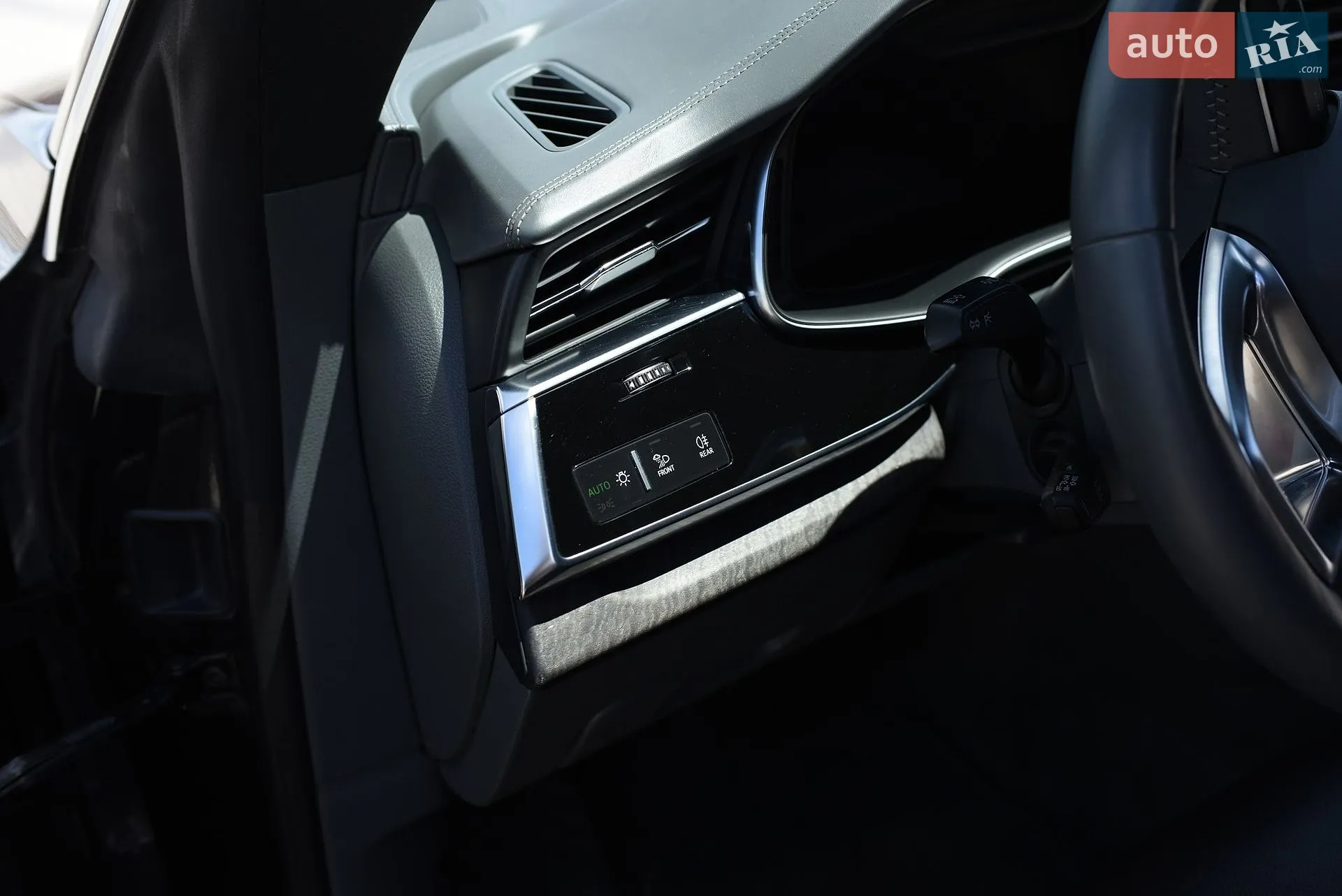 2019 Audi Q8 - мініатюра 48