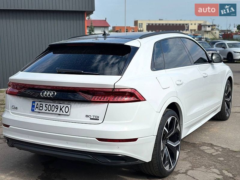 Внедорожник / Кроссовер Audi Q8 2020 в Виннице