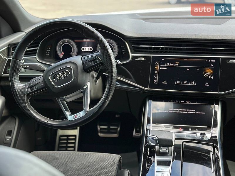 Внедорожник / Кроссовер Audi Q8 2020 в Виннице