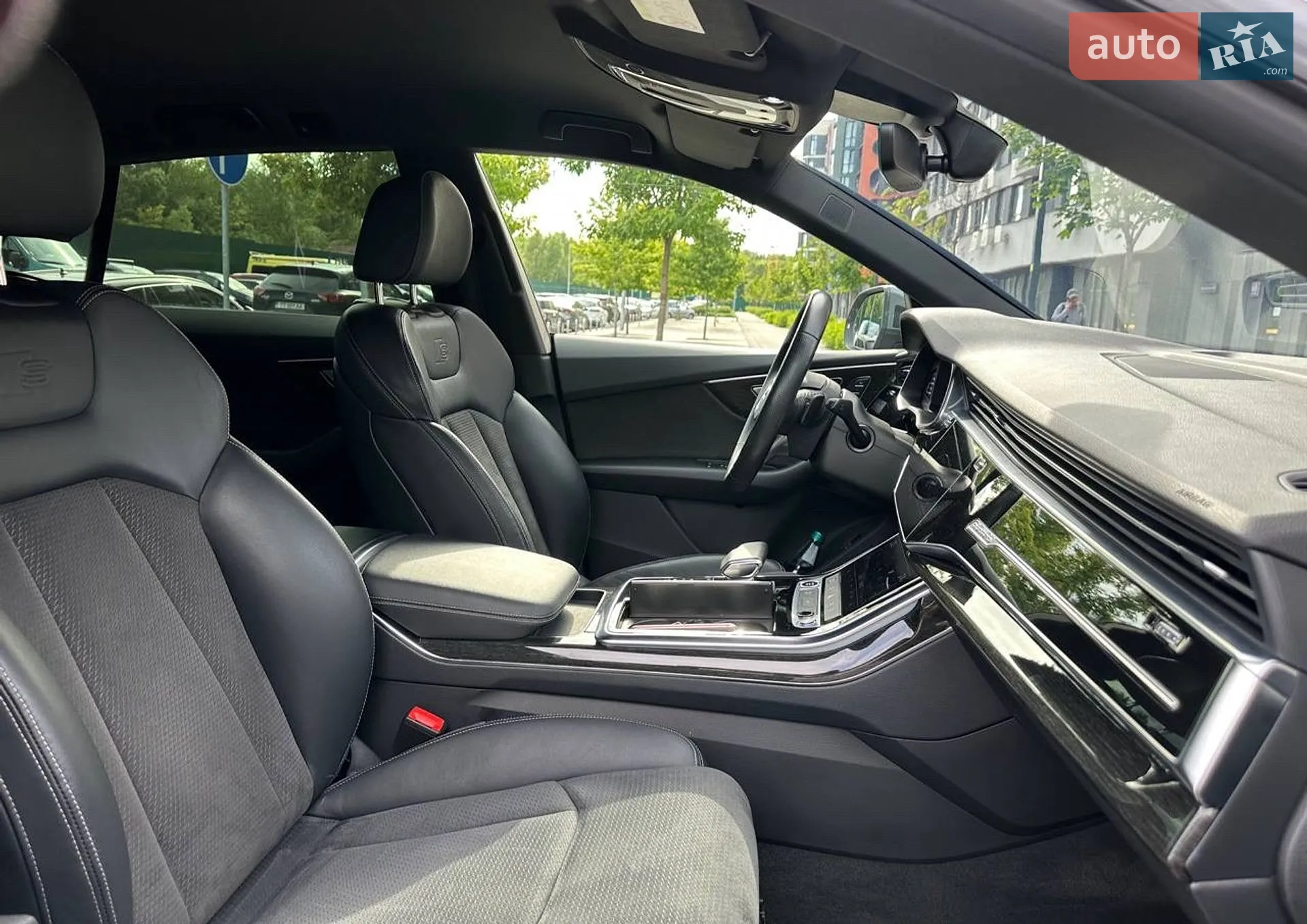 2021 Audi Q8 - мініатюра 24