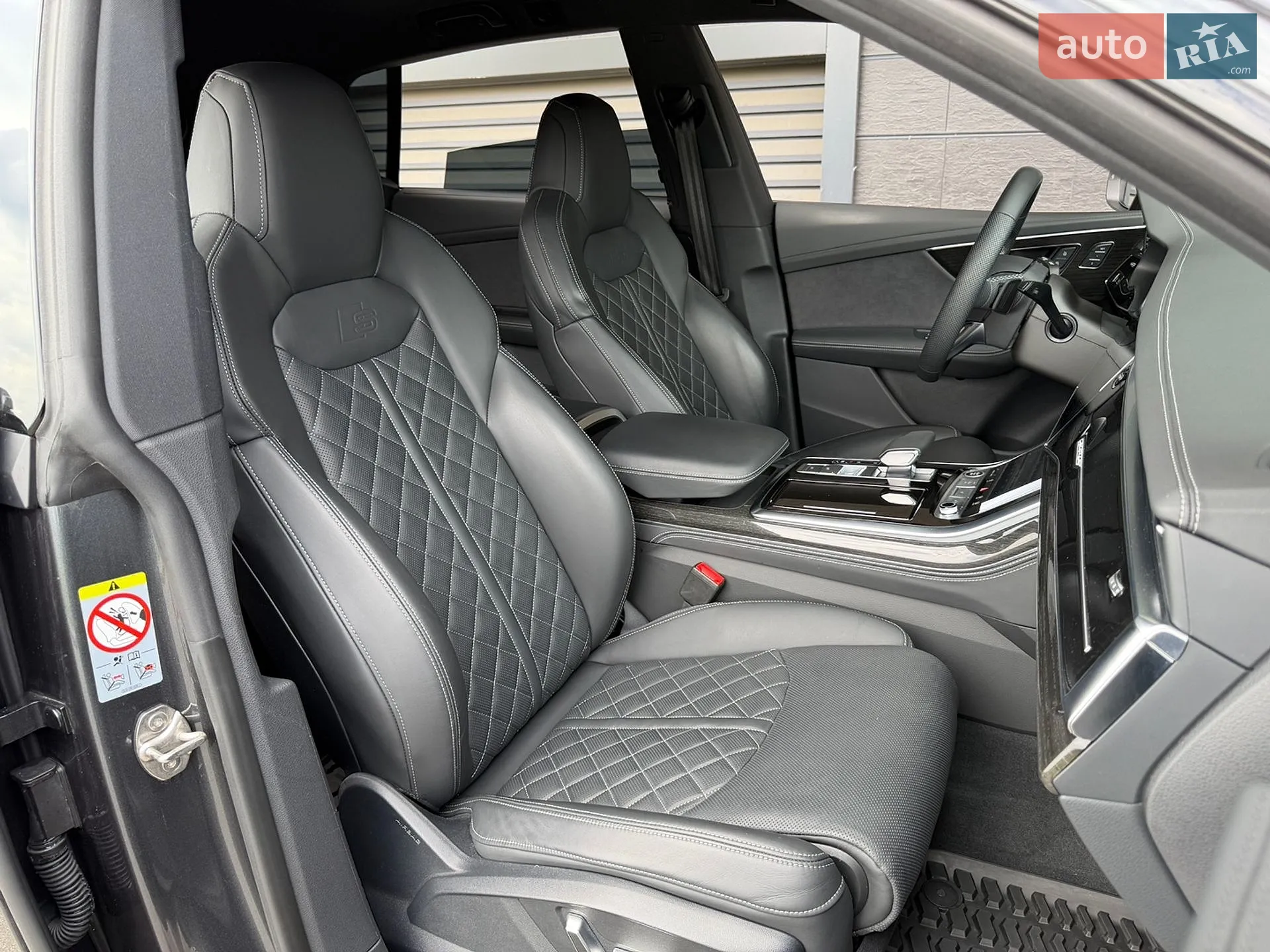 2024 Audi Q8 - мініатюра 18