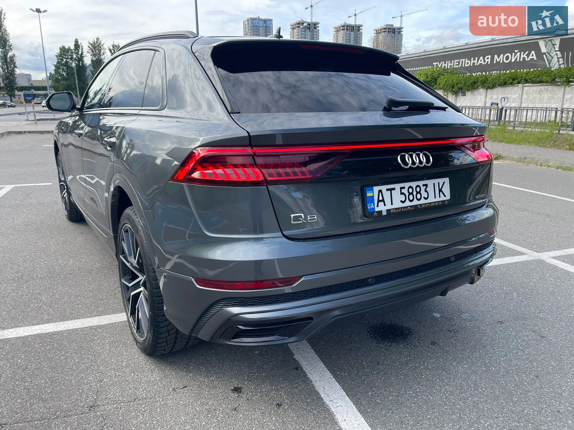 2020 Audi Q8 - мініатюра 4