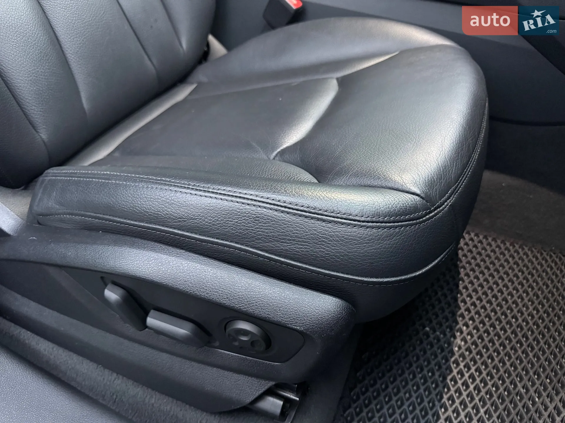 2019 Audi Q8 - мініатюра 13