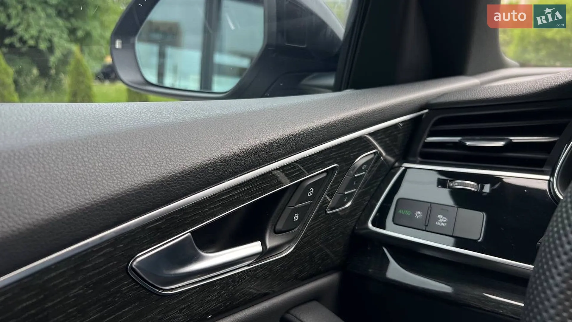 2019 Audi Q8 - мініатюра 19