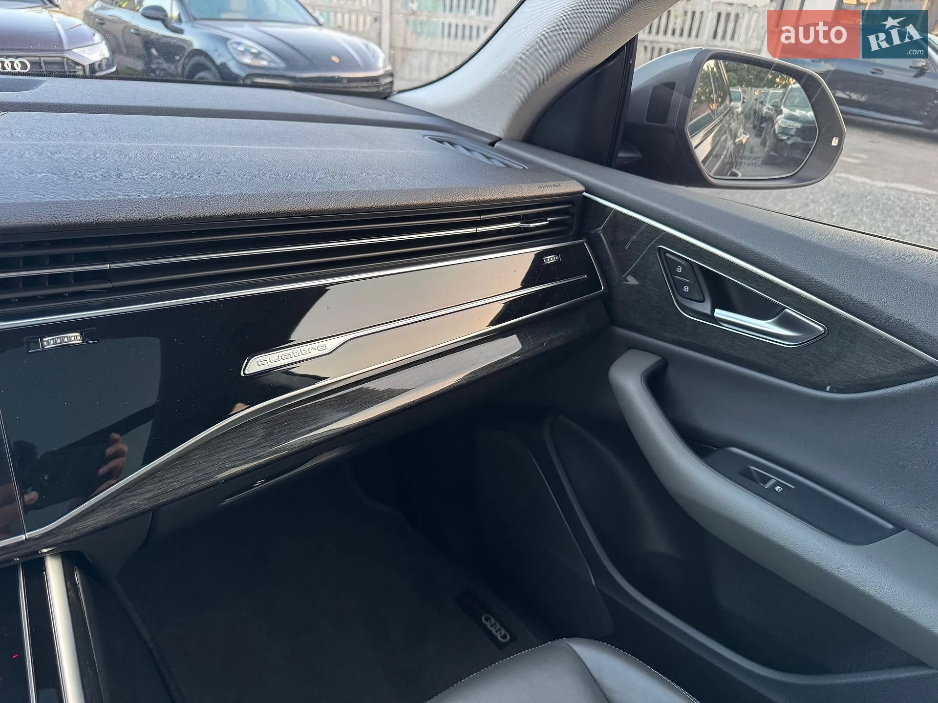 2018 Audi Q8 - мініатюра 17