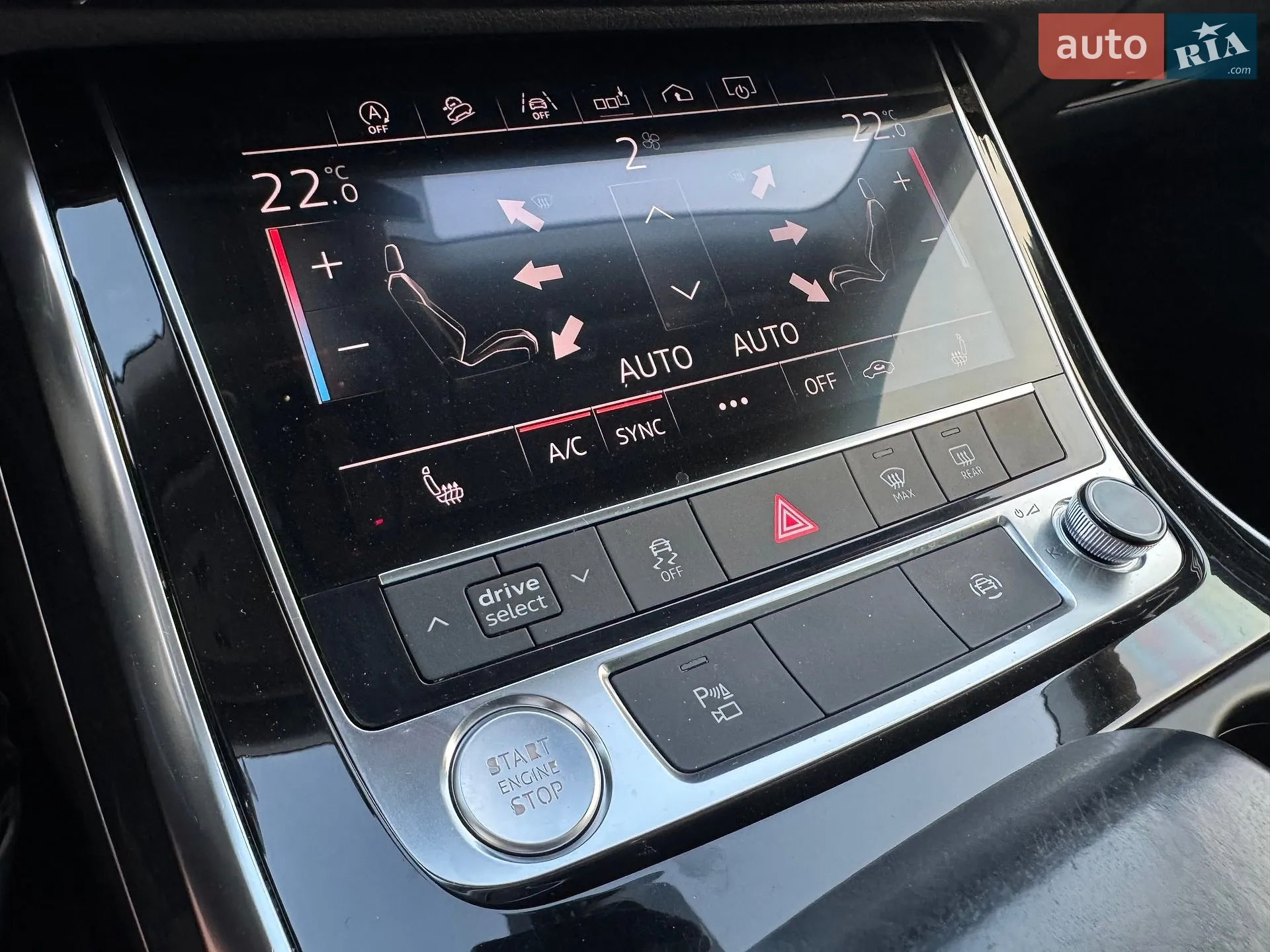 2018 Audi Q8 - мініатюра 21