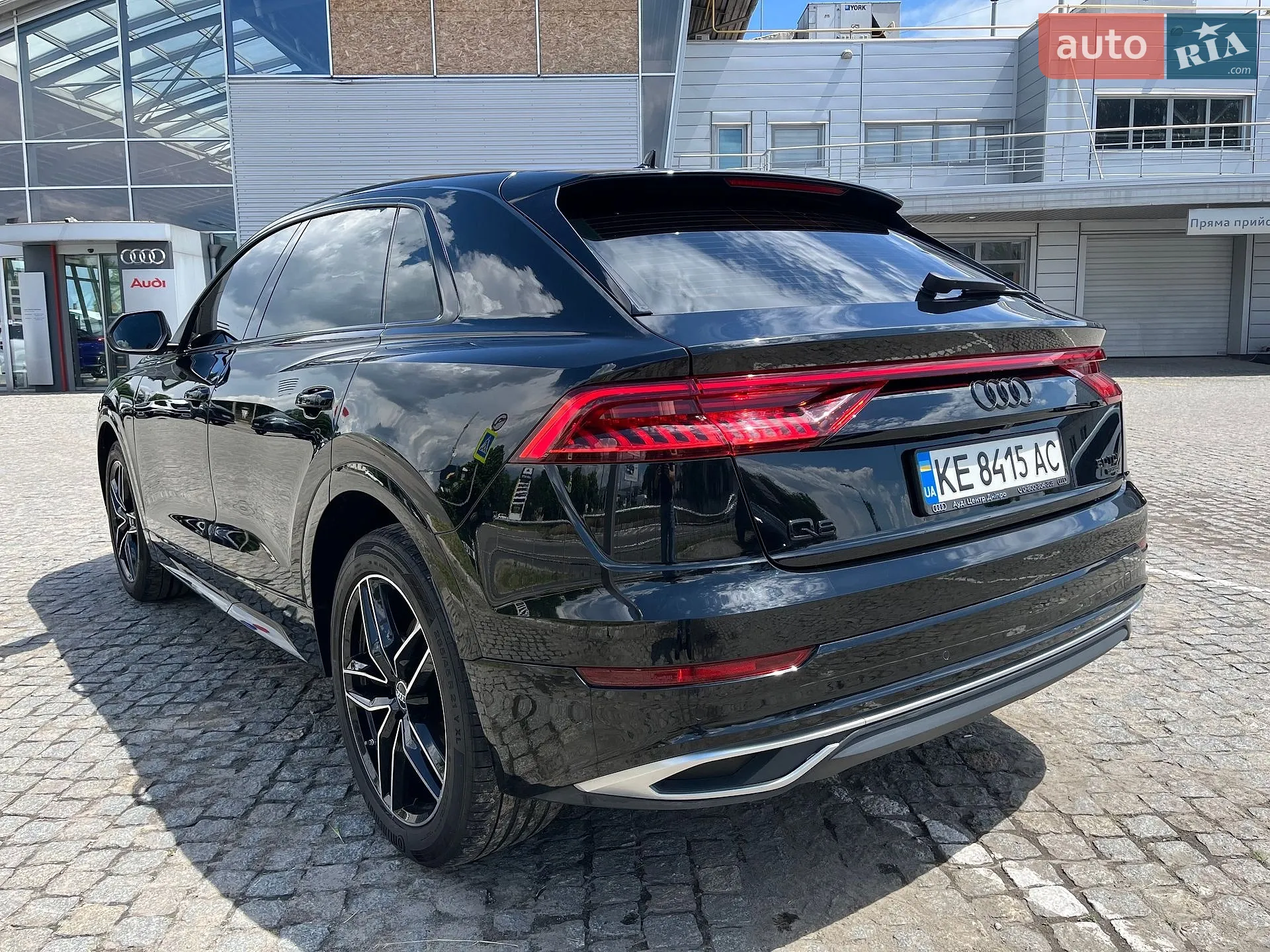 2018 Audi Q8 - мініатюра 14